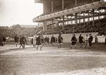 Giants arrive, 10/8/12