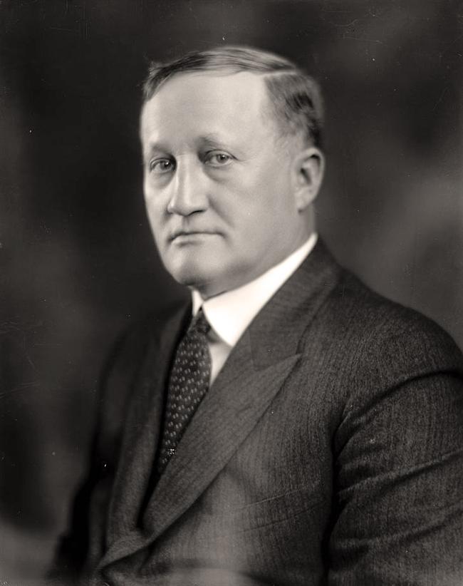 Lee, Gordon. Honorable