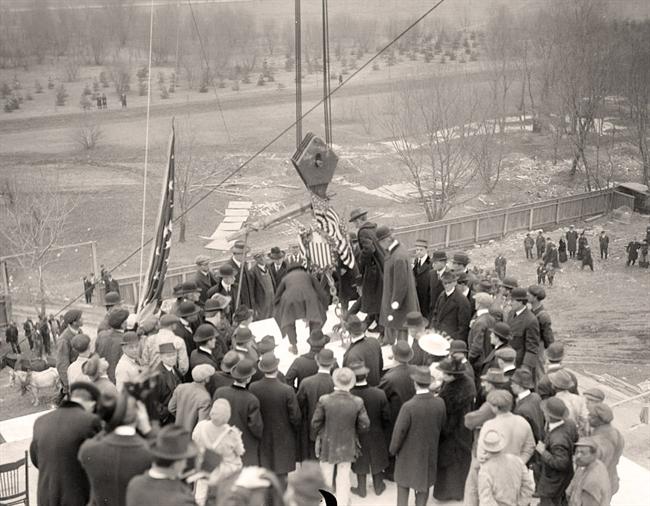 Memorial Amphitheatre, Arlington.