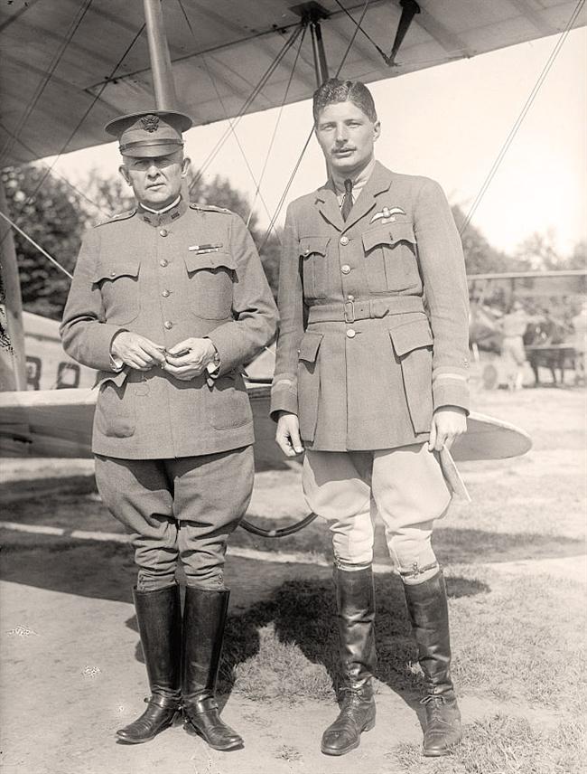 Lee, Charles E.