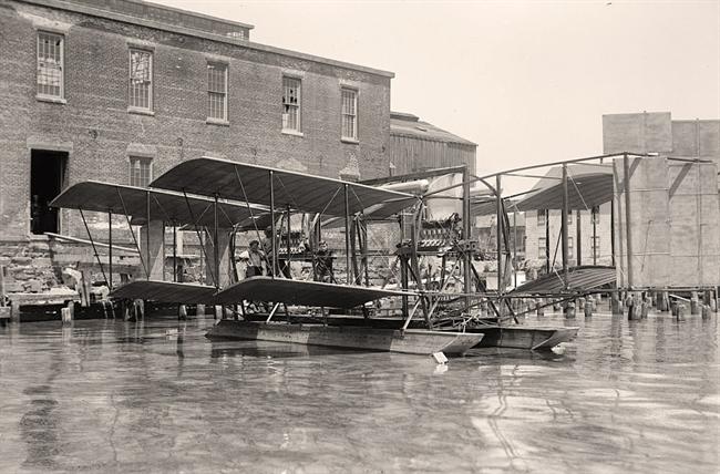 Tandem Biplane